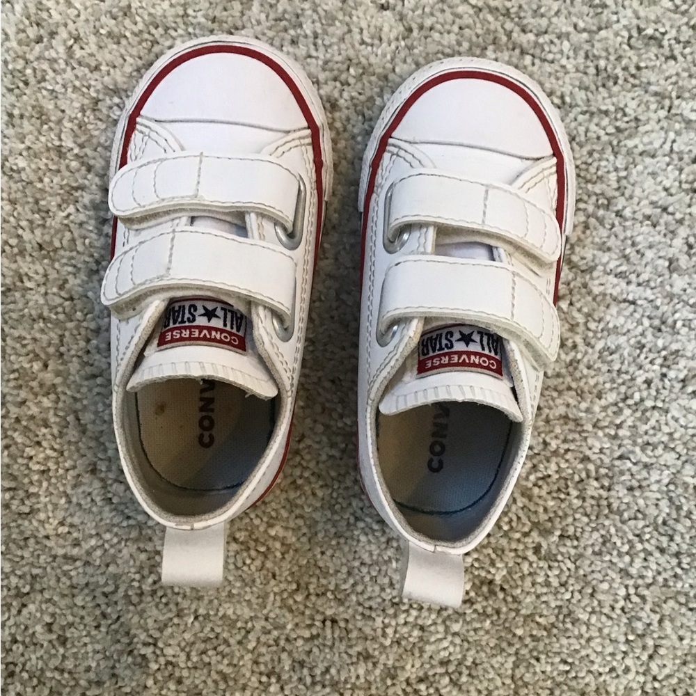 CONVERSE Chuck Taylor All Star Easy-On Leather | Size Kids 5 - Picture 3 of 8